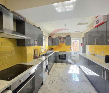 Glenfield Road, Leicester, LE3 - Photo 5