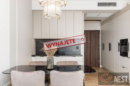 Hanza Tower: Gustownie wykończona kawalerka - Фото 5
