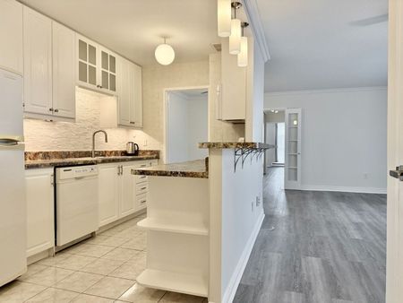 For Lease - 3025 Queen Frederica Drive Unit# 1107, Mississauga, Ontario - Photo 4