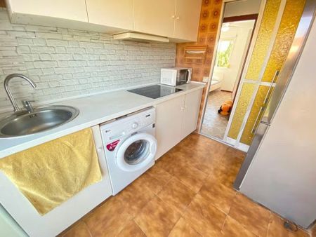 Calle de Alcocer, Madrid, Community of Madrid 28041 - Photo 2