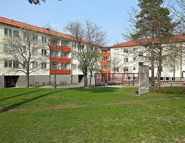 Vikingavägen 71, Handen - Foto 1