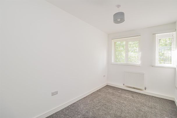 Parklands, Denmead, PO7 - Photo 1