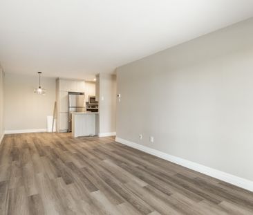5055 Boul. des Sources, Montréal - Photo 1