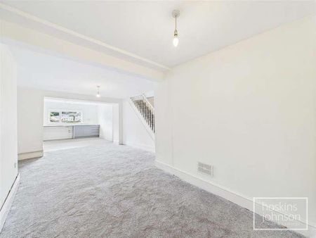 Ynyscynon Road, Tonypandy, CF40 - Photo 5