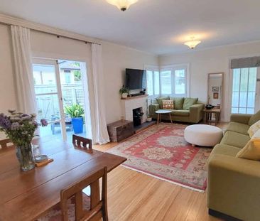 Gorgeous Home and Garden - Photo 1