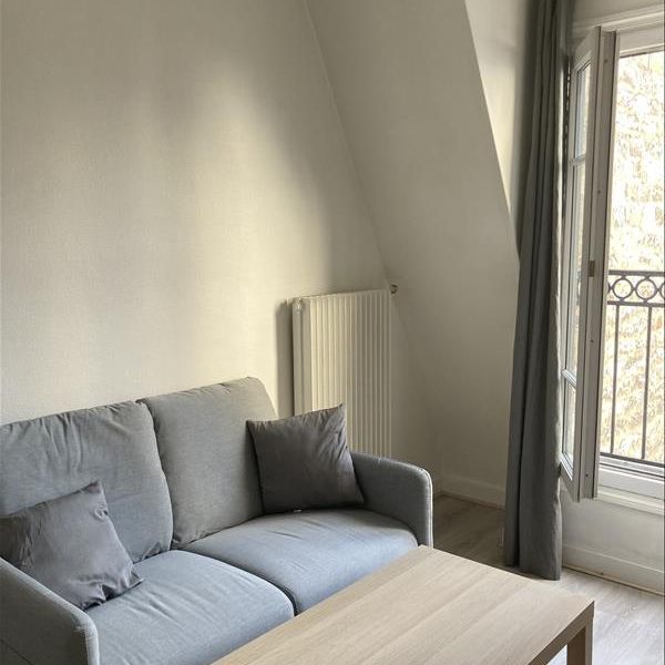 2 pièces - Meublé - 31,07 m² - 6ème étage - Colocation non autorisée - Photo 1