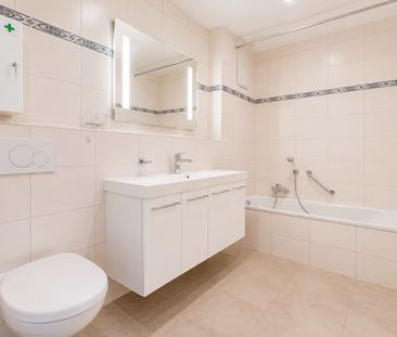 2.5 Zimmer, 70 m², 2. Stock - Photo 3