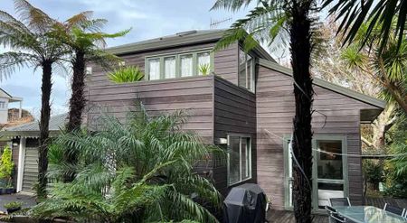 Mission Bay - Hidden Treasure - Photo 3