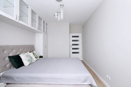 Nowe,umeblowane 2 pokoje 53m2 z balkonem i garażem - Фото 4