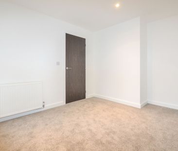 2 bedroom flat to rent, - Photo 4