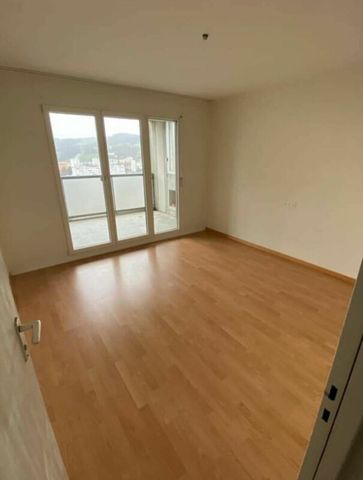 Appartement familial de 4.5 pièces proche des écoles - Photo 4