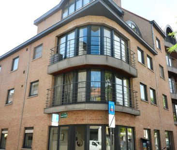 Appartement te huur in Eeklo voor € 735 met 2 slaapkamers - Photo 2