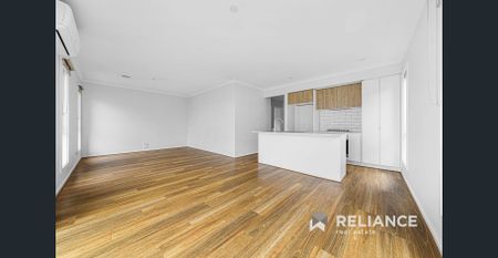 Modern Family Living in a Thriving Community - Gardening Services Included! - Photo 4