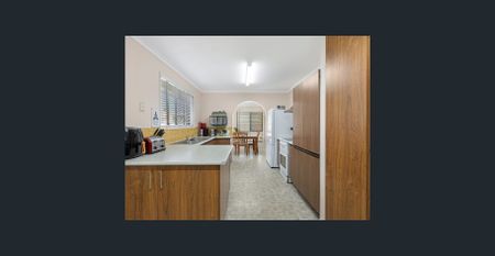 GREAT HOME WITH SOLAR PANELS AND SOLAR HOT WATER - Photo 3