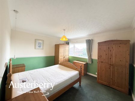 Beaconsfield Drive, Blurton, Stoke-On-Trent - Photo 4