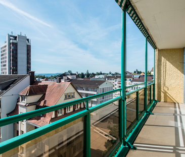 FAMILIENWOHNUNG IM STADTZENTRUM / 1. Nettomietzins GRATIS - Photo 2