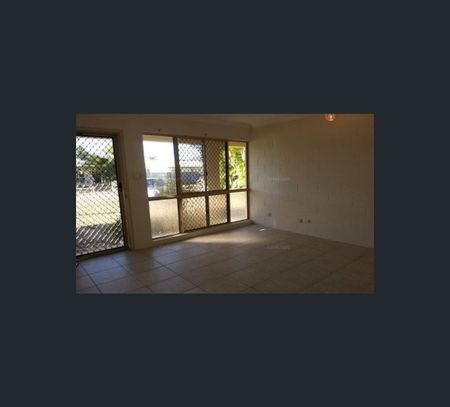 2 Duncan Court, Kelso, Qld 4815 - Photo 4