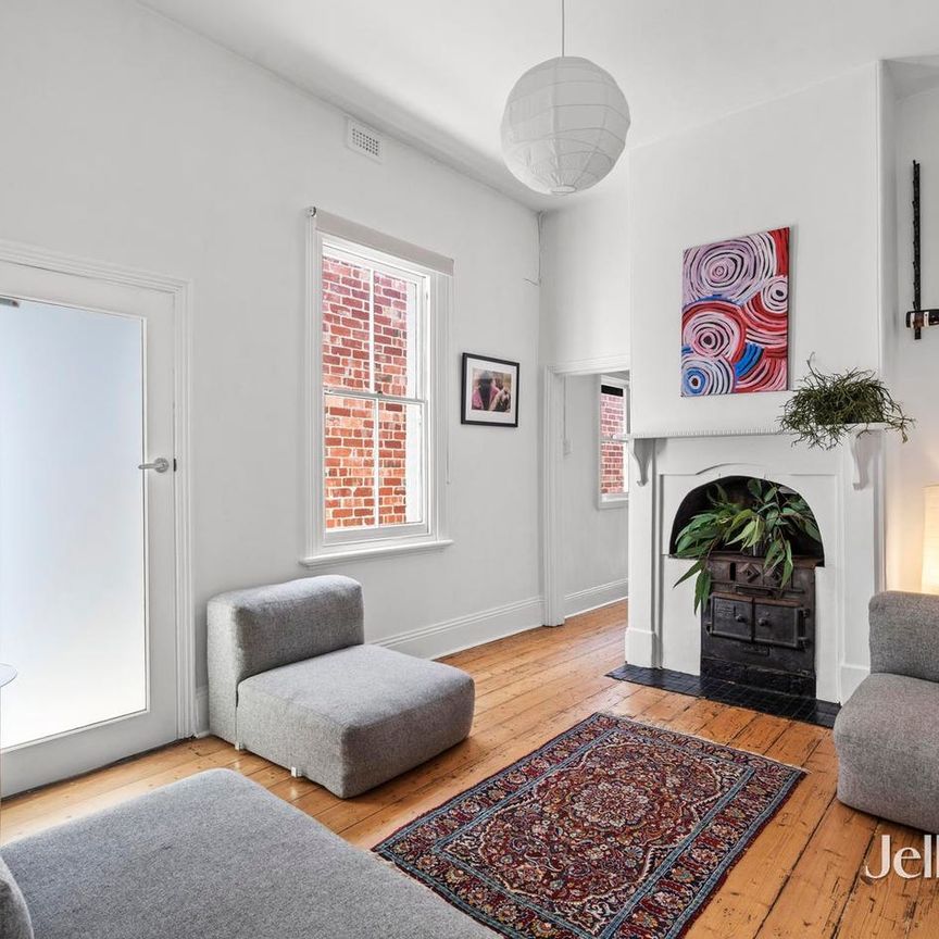 Two Bedroom Home in Brunswick - Photo 1