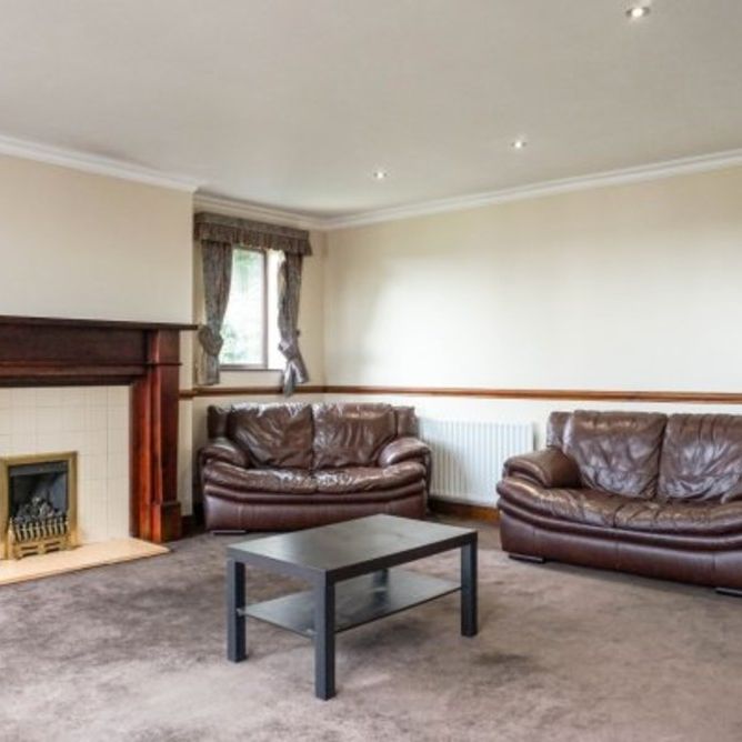 5 Bedroom Flat for rent in Ash Road - Photo 1