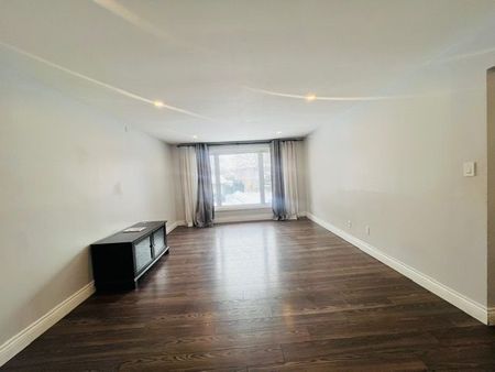 For Lease - 461 Paddington Crescent Unit# Upper, Oshawa, Ontario - Photo 3