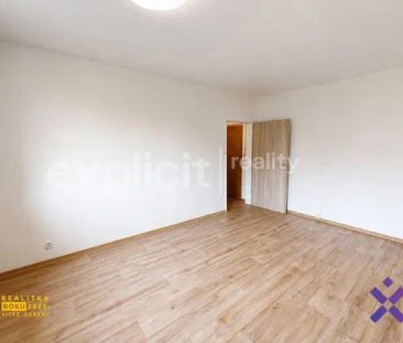 Pronájem bytu 1+1, 38 m - Fotografie 1