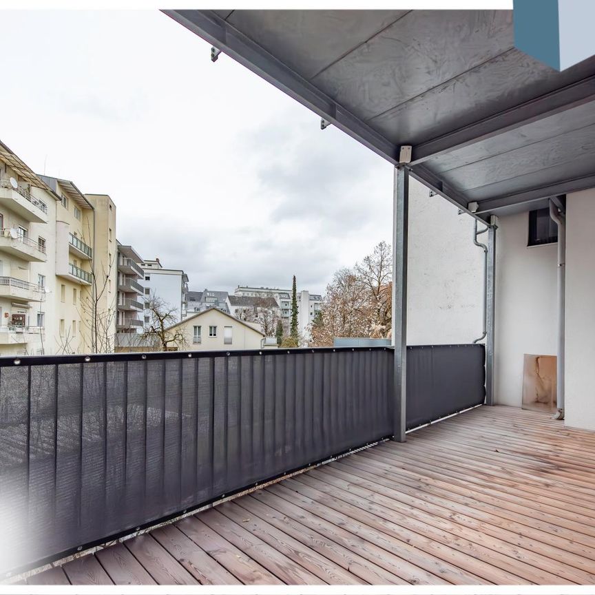 Zentral gelegene Single- oder Pärchenwohnung mit großer Terrasse - Photo 1