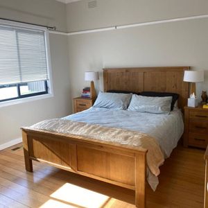 THREE BEDROOM HOME IN GOOD LOCATION! - Photo 2