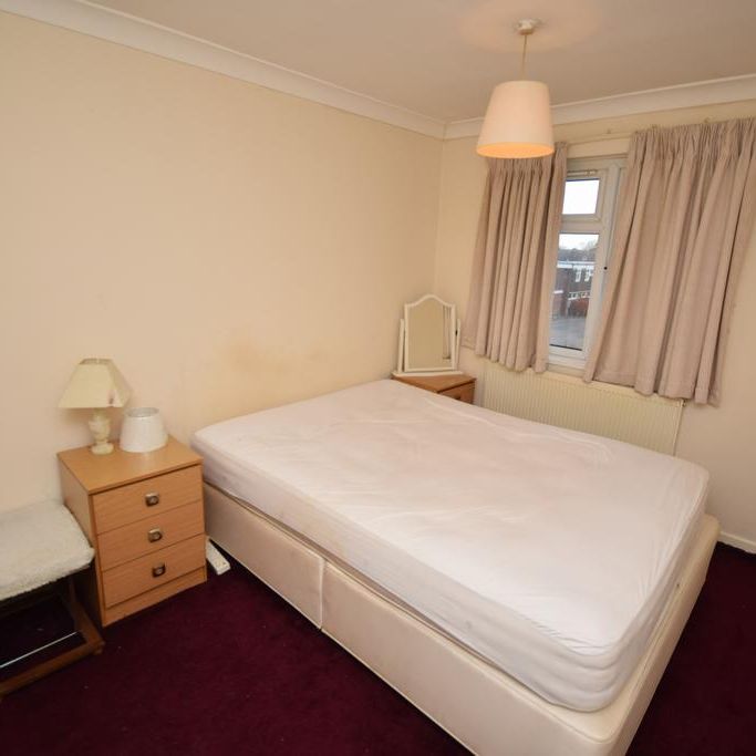 2 bedroom maisonette to rent - Photo 1