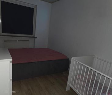 4,5‑Zimmer‑Erdgeschosswohnung mit eingezäuntem, eigenem Garten - Photo 2