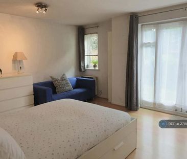 1 bedroom flat to rent - Photo 2