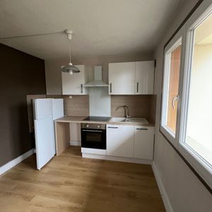 Location Appartement 1 pièce 32m² - Photo 2