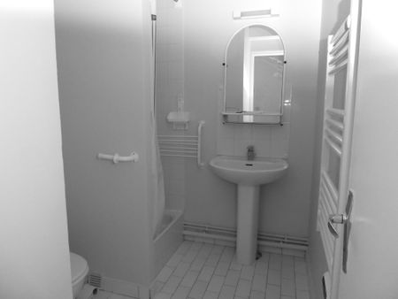 Location Appartement 2 pièces 42m² AVON 77210 - Photo 4