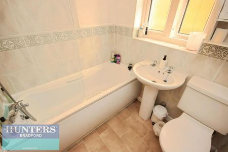 2 bedroom semi-detached house to rent - Photo 5