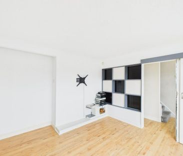 4 bedroom house to rent - Photo 2