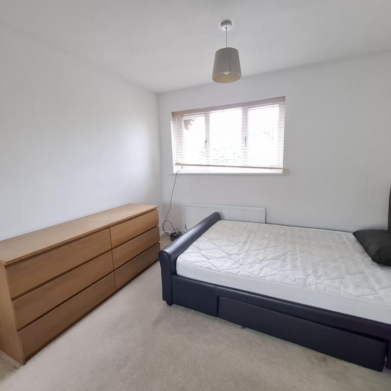 1 bedroom house to rent - Photo 1