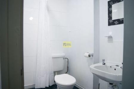 23 Hobart Croft - Photo 2