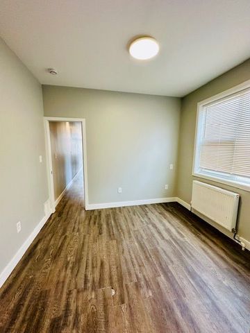 For Lease - 2029 Eglinton Avenue, Toronto, Ontario - Photo 5