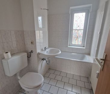 Zwei Zimmer zum wohlfühlen - Tageslichtbad inklusive! - Foto 3