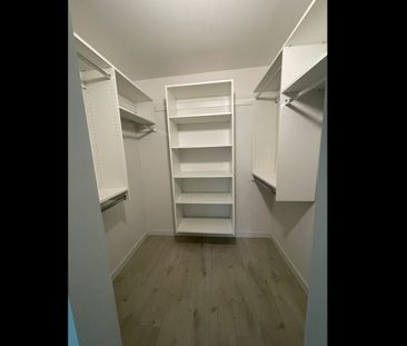 989 Lytton Street - Photo 3