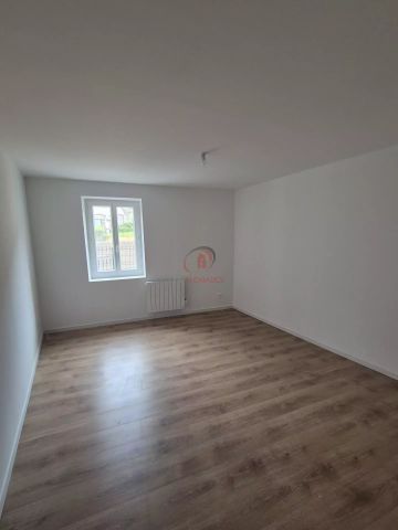 Location Appartement 2 pièces 48m² SIGNES 83870 - Photo 2