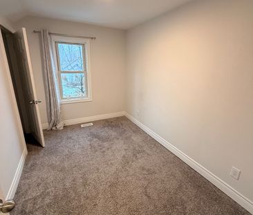 For Lease - 23 Hazel Street, St. Catharines, Ontario - Photo 2