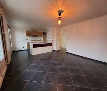 Location Appartement 4 pièces 67m² SEYSSINET PARISET 38170 - Photo 6