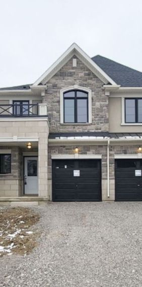 For Lease - 147 Aquasanta Crescent, Hamilton, Ontario - Photo 1