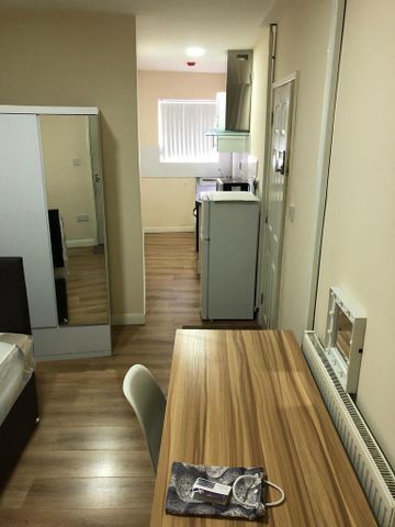 1 bedroom terraced house to rent - Photo 2