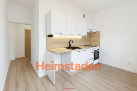 Pronájem bytu 2+1 49 m - Fotografie 3