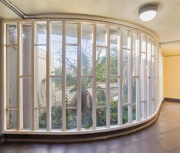 Bevin Court, Islington - Photo 6