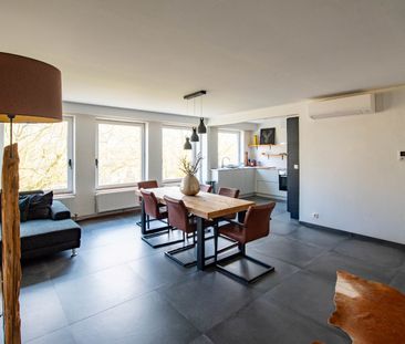 Lichtrijk appartement met 2 slaapkamers - Photo 4