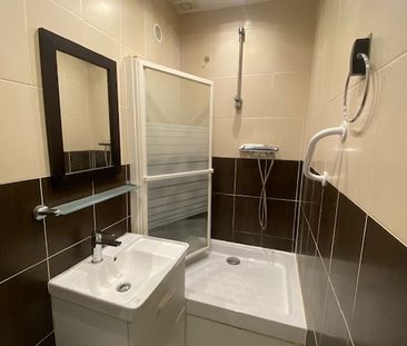 Location Appartement 1 pièce 19m² LA CELLE ST CLOUD 78170 - Photo 1