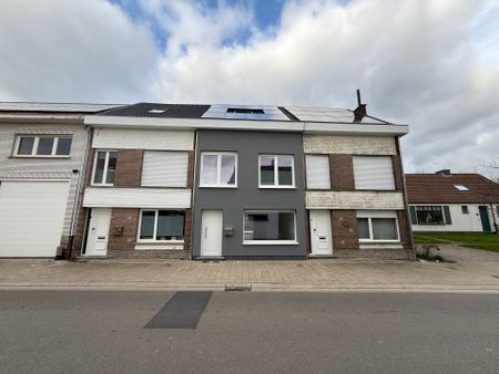 ERPE - MERE - Gerenoveerde rijwoning met tuin. - Foto 4