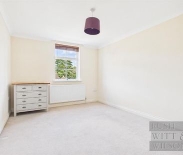 4 bedroom terraced house to rent - Photo 5